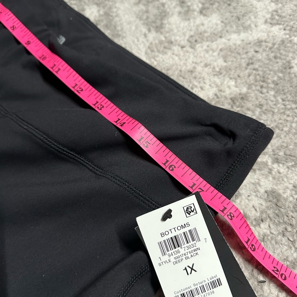 IDEAOLOGY Women's Black Flared Yoga Workout leggings Pants Sz 1X NWT - Picture 2 of 7